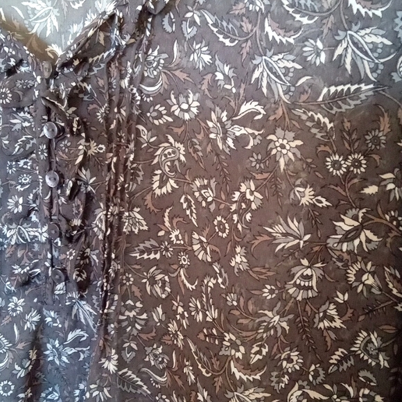 Esprit Sheer Spring Floral Blouse with Ruffled Button Placket - Picture 7 of 11